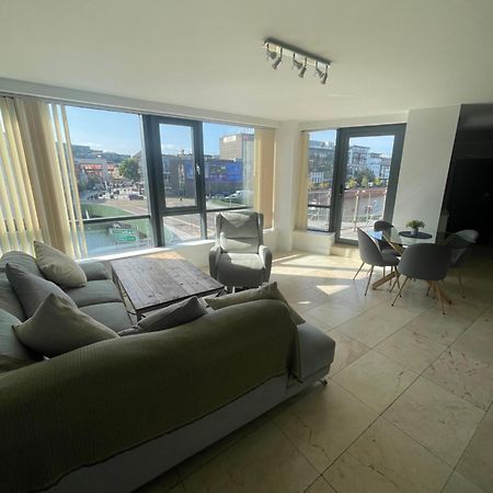 Fabulous And Sunny 2 Bed Apartment, In City Centre Cork Exterior photo